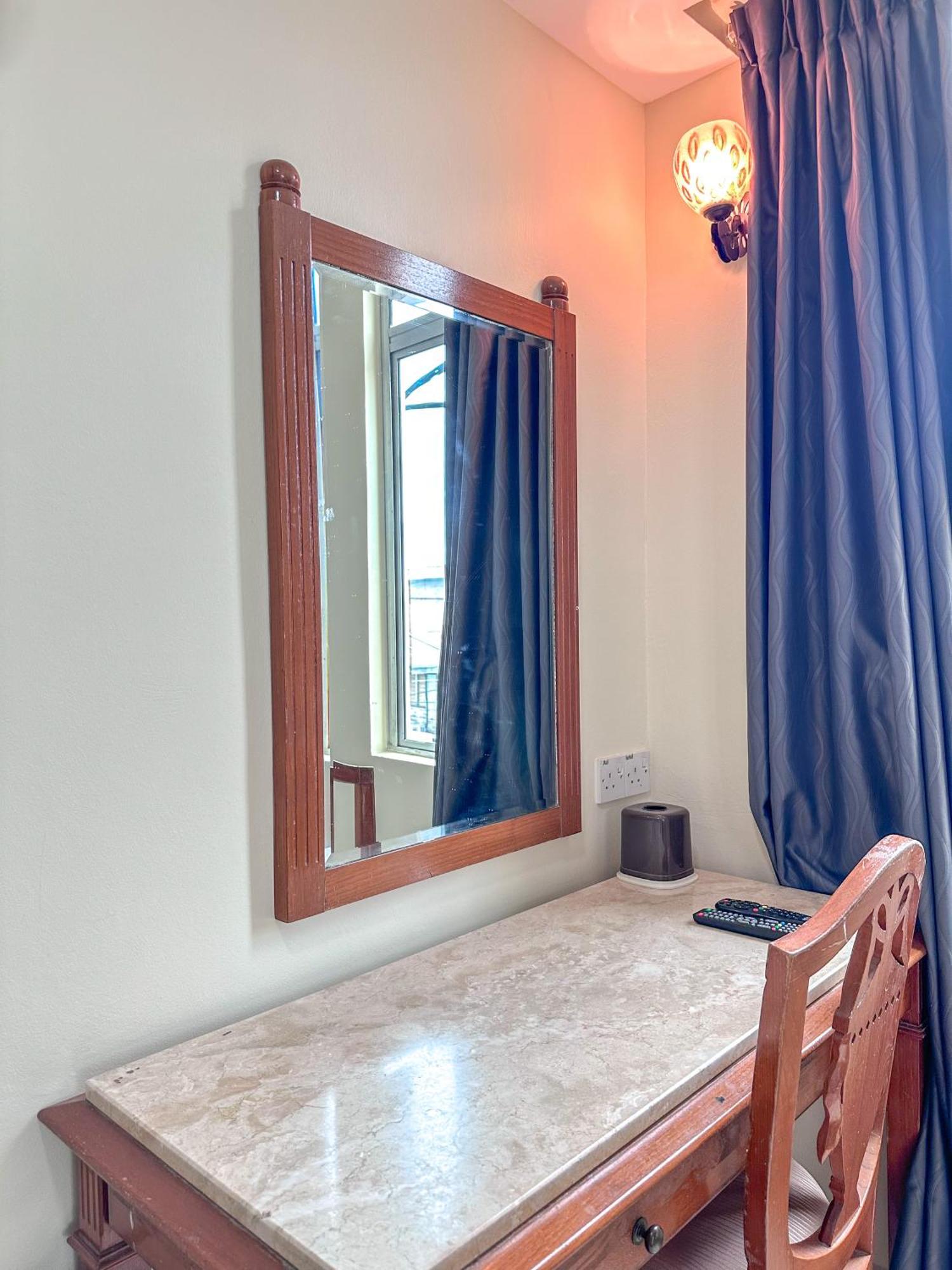 G Star Hotel Pantai Remis Εξωτερικό φωτογραφία