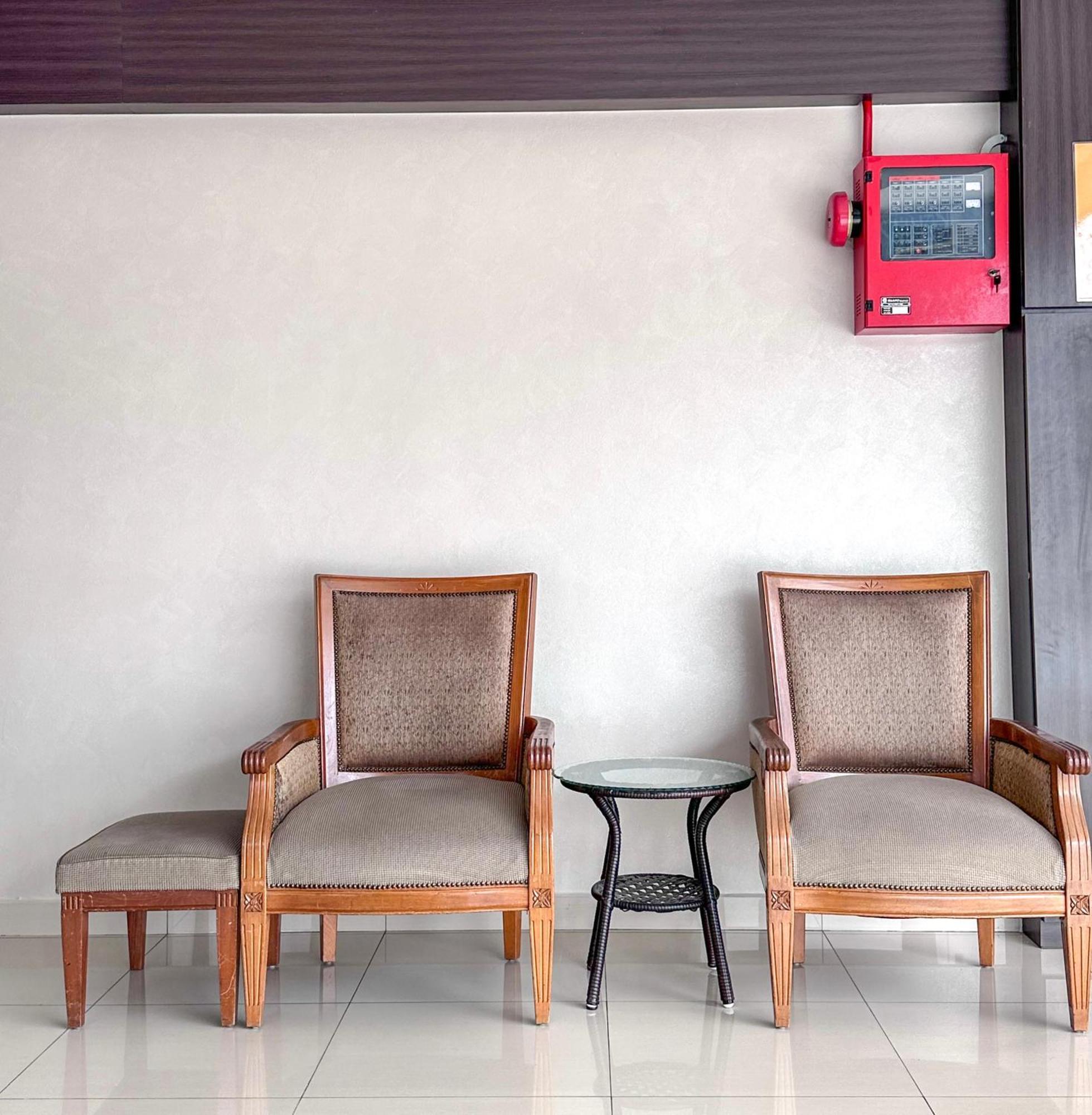 G Star Hotel Pantai Remis Εξωτερικό φωτογραφία